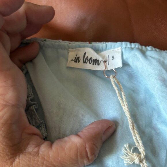 Elegant Light Blue Floral Midi Dress - Picture 4 of 5